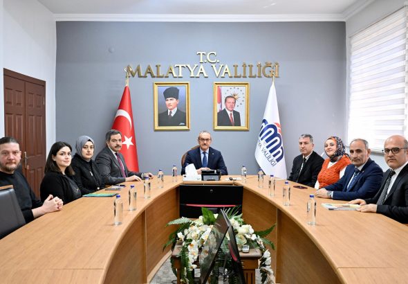 tmp-1400755995370983425-7D241R